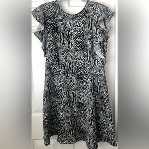 Black and white dress